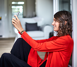 Digital Sales and Care – a CSR in the Customer